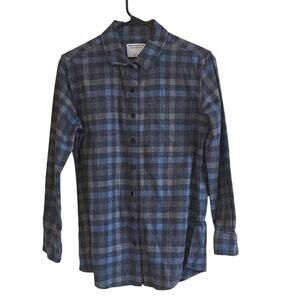 Androgynous fox gray plaid flannel shirt size medium mens